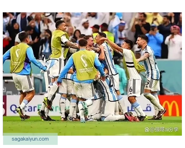 Osimhen 欧冠赛事表现稳健，继续为球队贡献关键进球